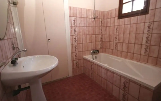 Detached Villa With Private Pool Near the Atlantic Ocean
