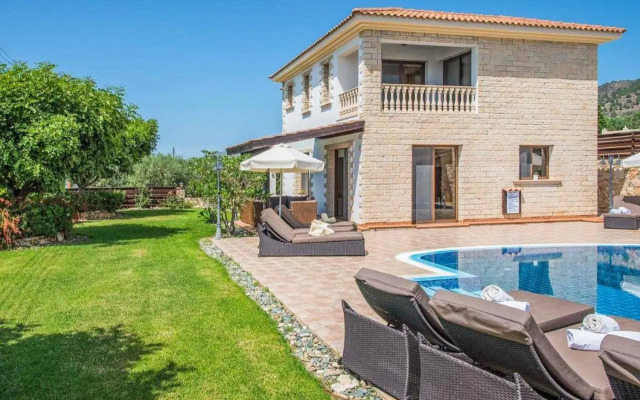 Villa Nikos Argaka