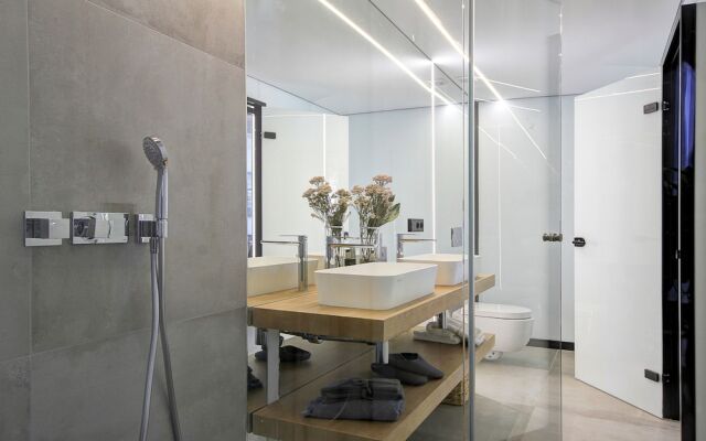 Luxury Alhambra Penthouse Collection