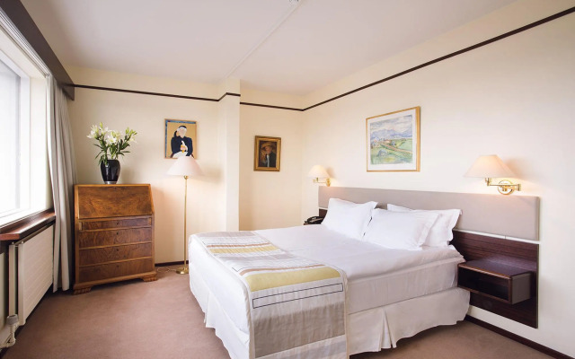 Hotel Holt - The Art Hotel