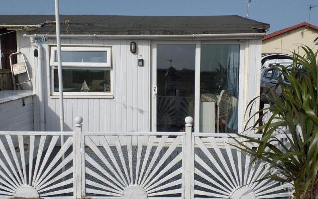 The Sun Trap @ Bridlington's Bed & Bowl Beach Breaks