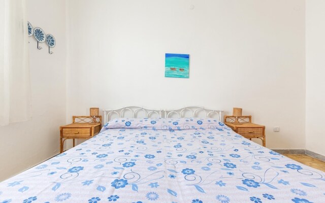 2961 Villa Poesia by Barbarhouse