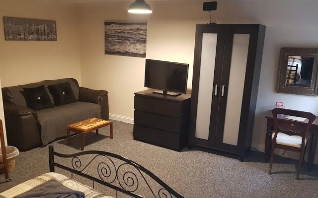 The Mermaid Inn Ellington