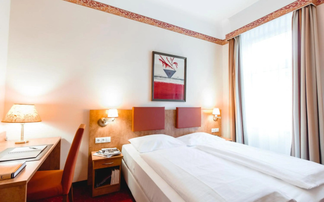 Hotel Allegro