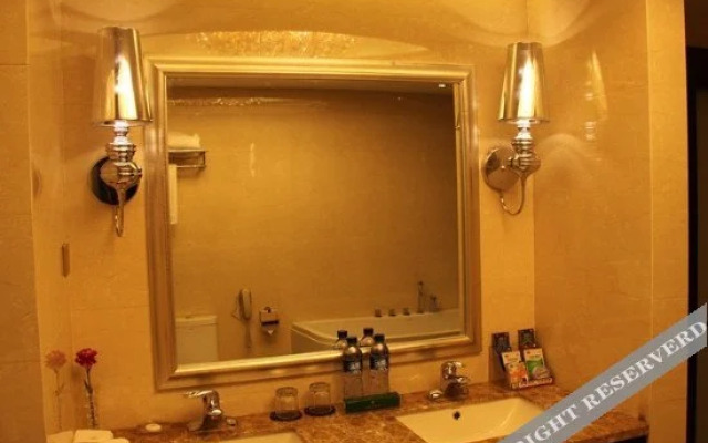 Molin Boutique Hotel (Haoting Store, Pingjiang)
