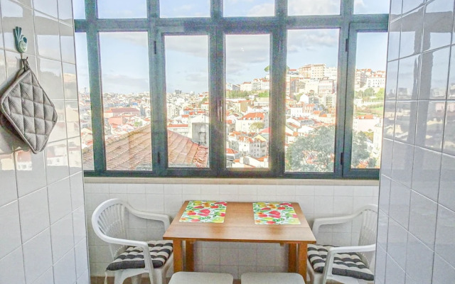 Castelo Terrace Apartments