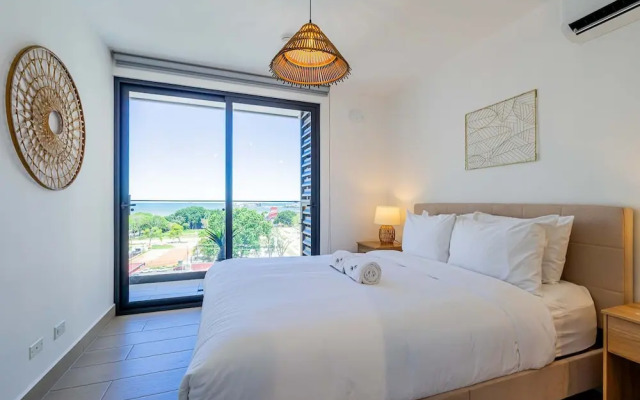 w Premium 1BR w Balcony in San Francisco