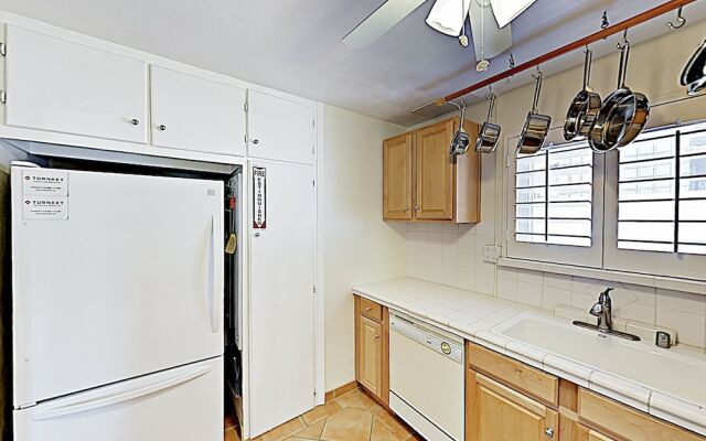 New Listing! Movie Colony Oasis W/ Pool & Spa 3 Bedroom Home