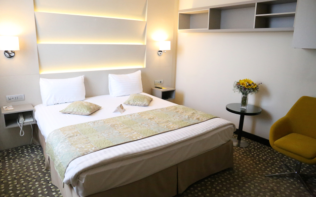 Leonardo Bucharest City Center