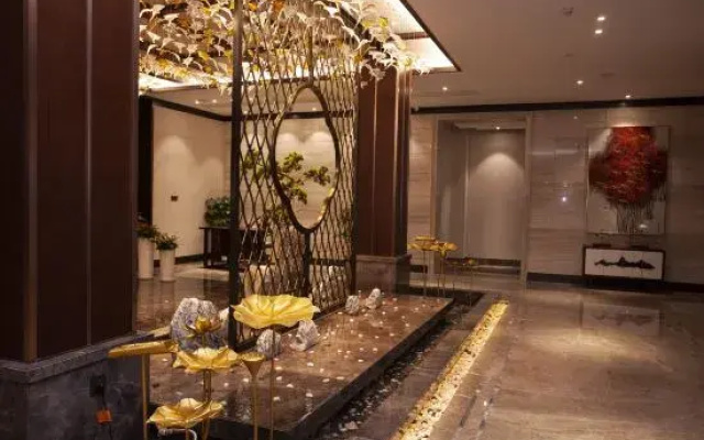 Longzhirun Resort Hotel