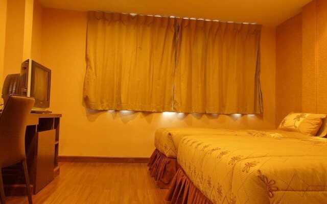 499 Hotel Ratchadapisek Bangkok