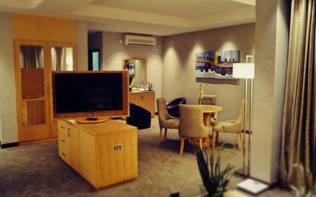 Grand Palace Hotel