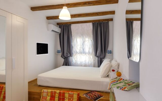 Ai Yanni Boutique Rooms - Adults Only