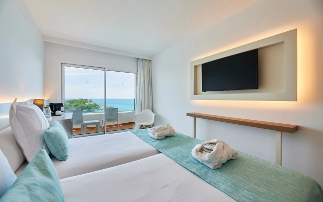 Roc Carolina Hotel