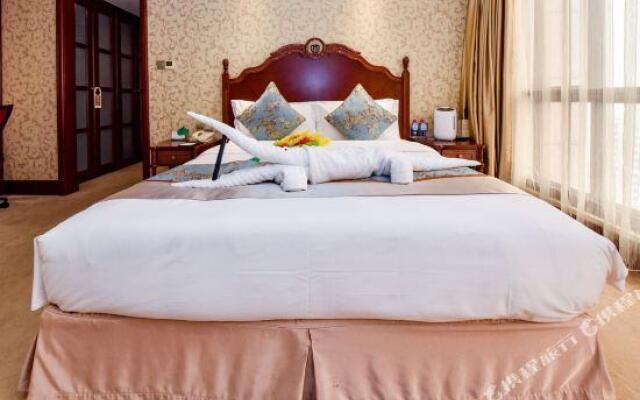 Yifeng Harbour Hotel