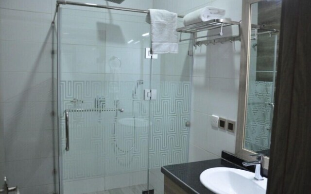 Springhill Hotel & Suites
