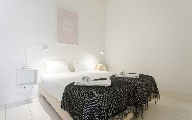 Baixa Tile Blue Two-Bedroom Apartment - by LU Holidays