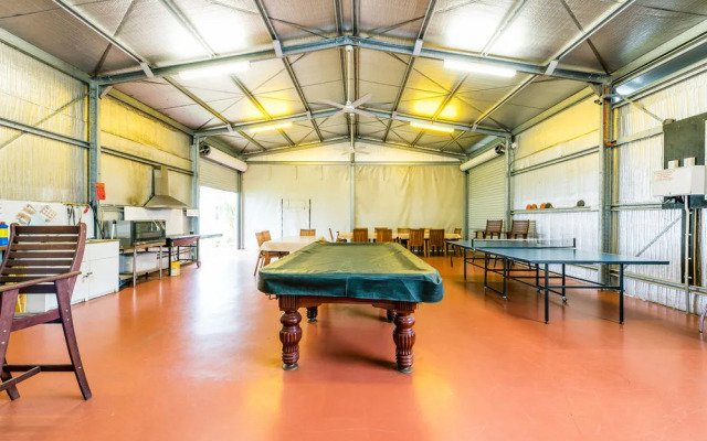 Cypress Pines Studio Villas