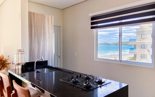 Infinito - Cobertura Frente Mar com Piscina