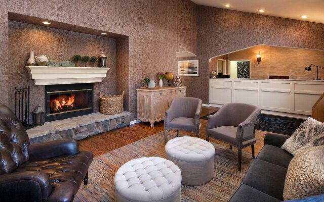 Cottage Inn By The Sea
