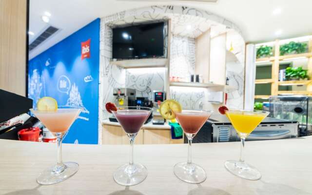 Homey Hotel - Sanxia Square