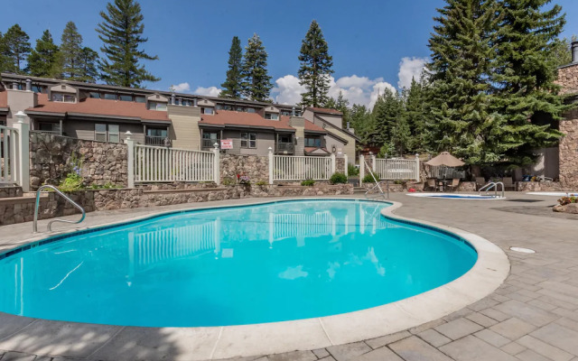 Chamonix Condominiums