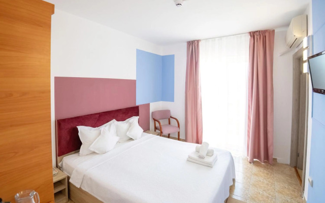 Hotel Modern