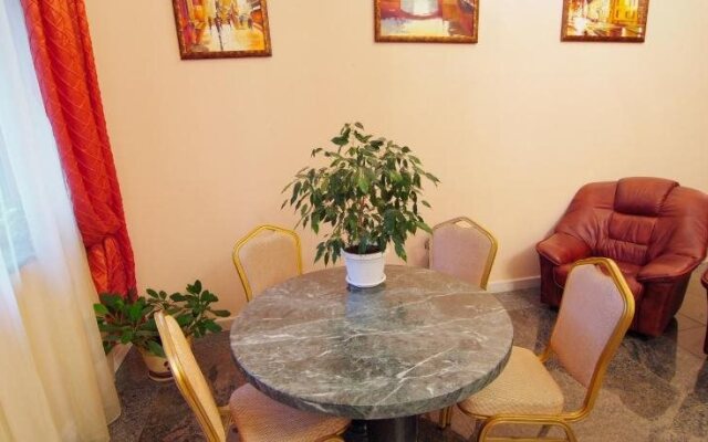 Maria Hotel