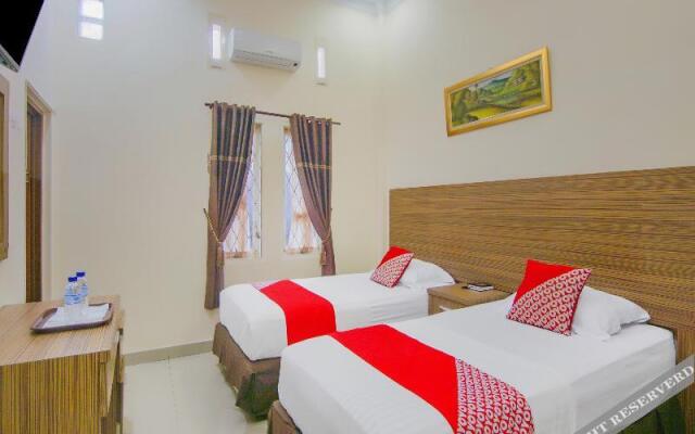 OYO 90327 Hotel Faradisa Syariah