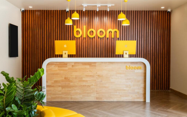 Bloom Hub WEH Andheri