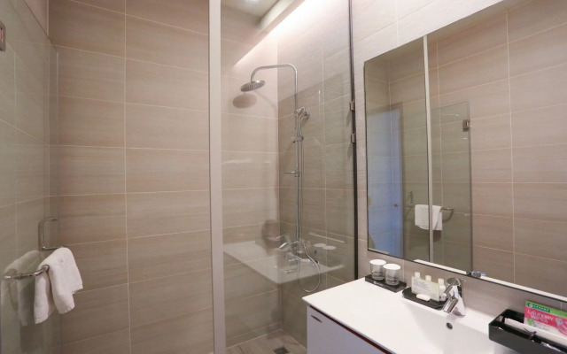 Shandori Hotel