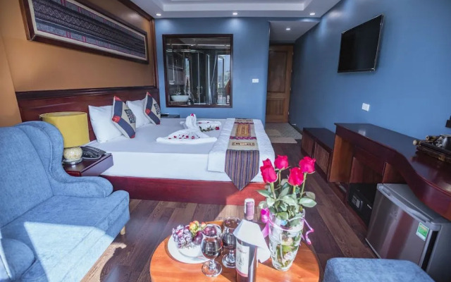 Sapa Full House Hotel