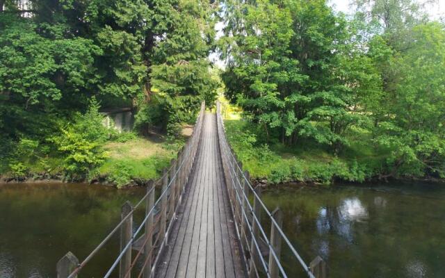 28 Riverside, Caer Beris Holiday Park