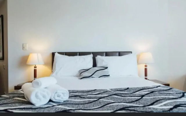 Seasons Darling Harbour Sydney Apartments