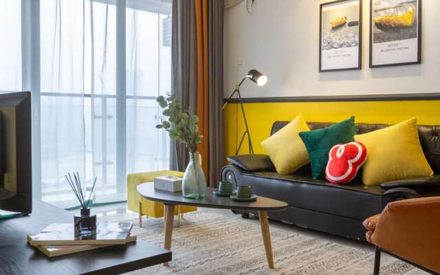 Locals Boutique Apartment Qianshan No.3