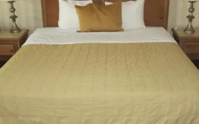 Anaheim Hills Inn & Suites