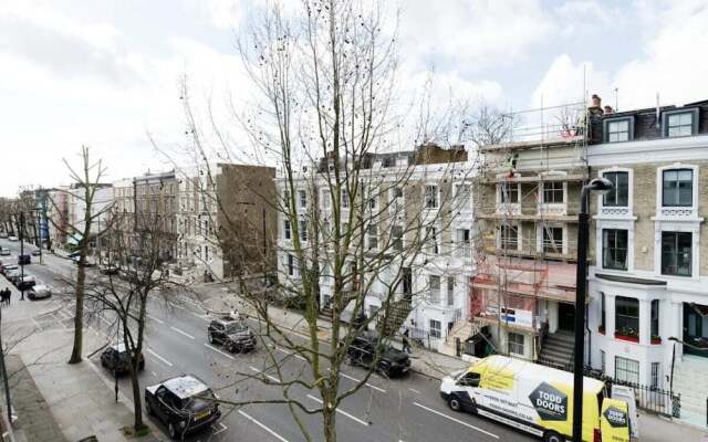 Stunning 2 bed Flat Near Portobello