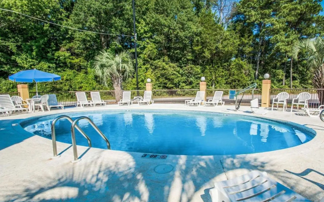 Quality Inn Evergreen