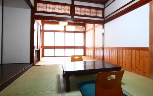 Saifuya Ryokan – Guest Rooms – Yanagawa