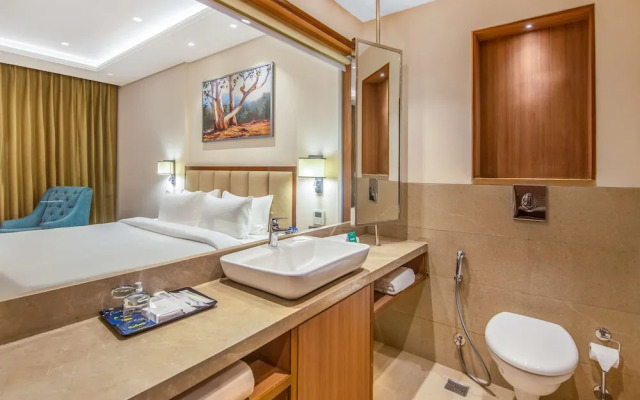 Golden Tulip Jalandhar