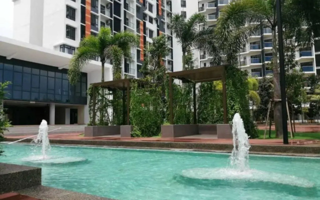 OPAHOME@ Timurbay Seafront Residence 2BR Family suite Seaview and Poolview