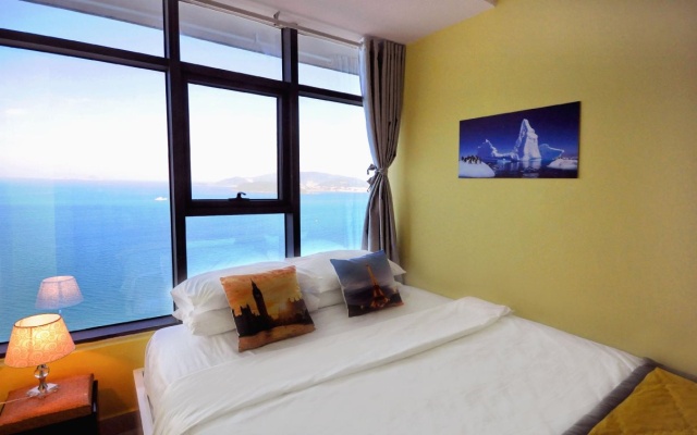 Nha Trang Center Place – Guest Rooms – Nha Trang