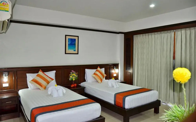 First Residence Hotel