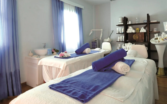 Aegialis Hotel & Spa