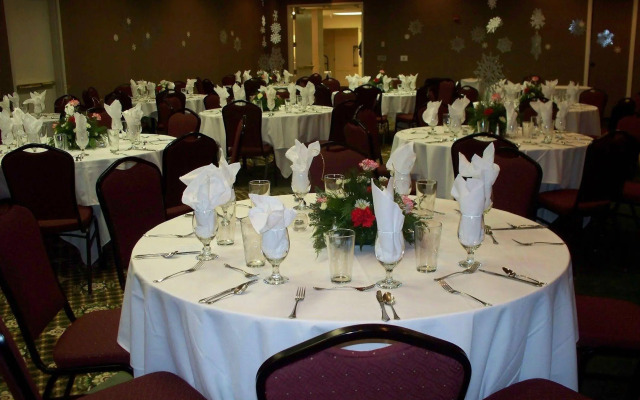 Pensacola Grand Hotel