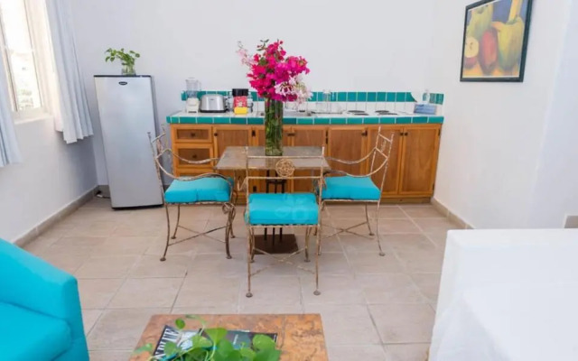 El Encanto Inn