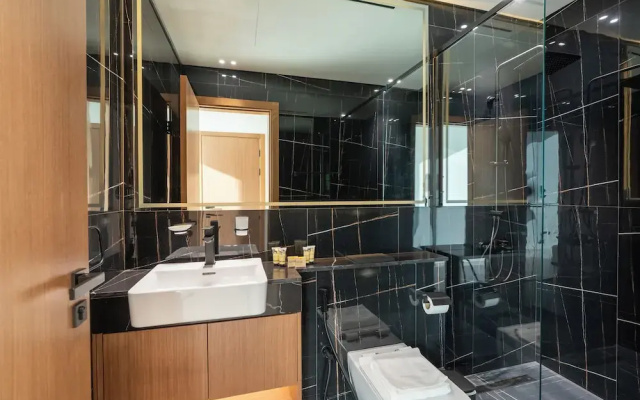 PVH - Serene 1BR - Binghatti House