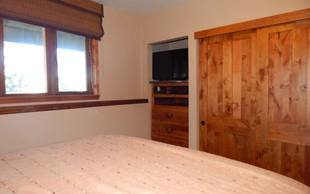 Jabberwocky Home by Stay Winter Park