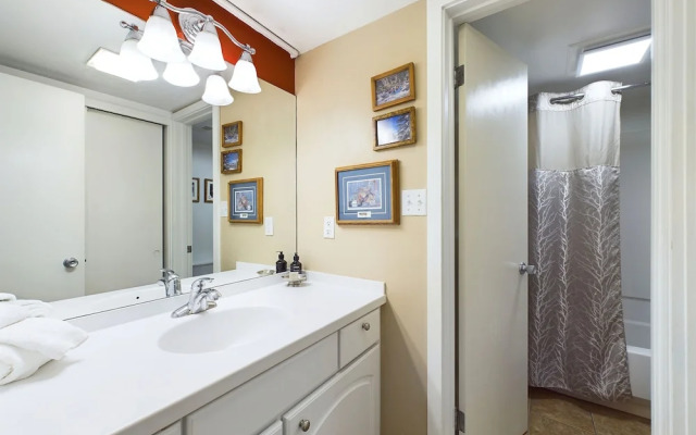 Aspenwood by Snowmass Vacations