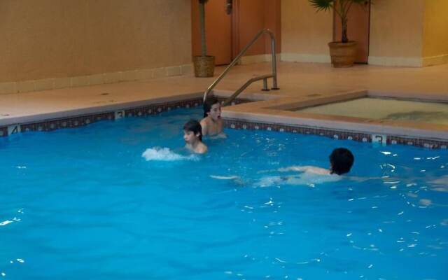 Barcelona Suites